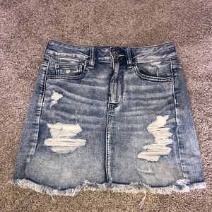 American eagle jean skirt